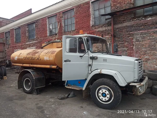 Бензовоз ЗИЛ 433362 (АЦ 46123-011)