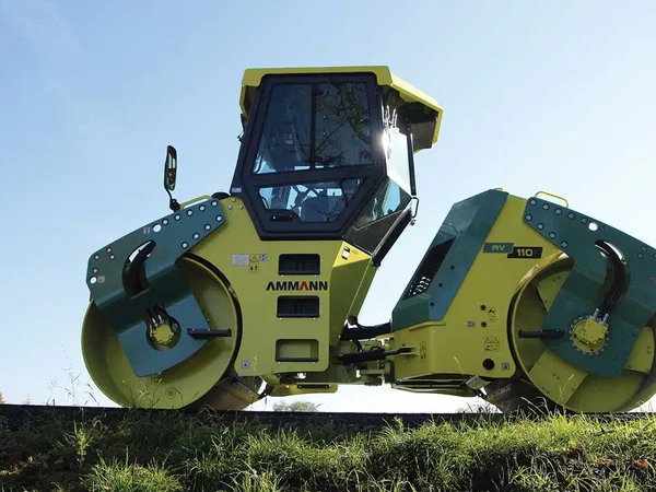 Двухвальцовый каток Ammann AV110X