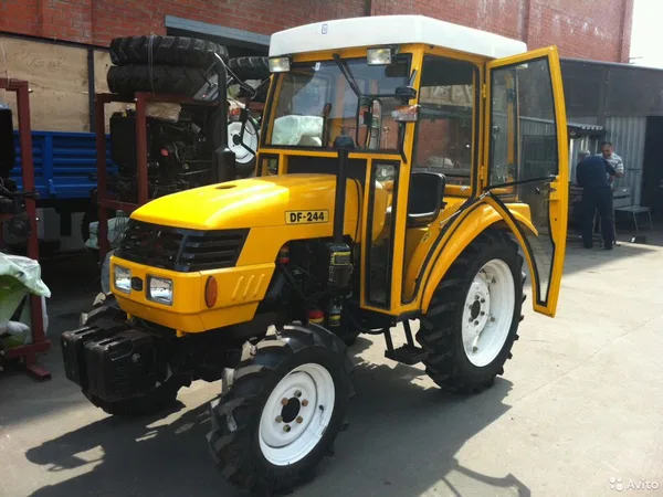 Мини-трактор DongFeng DF-244