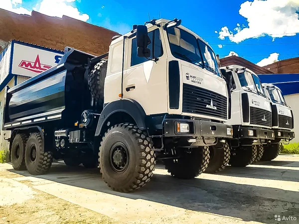 Самосвал МАЗ вездеход