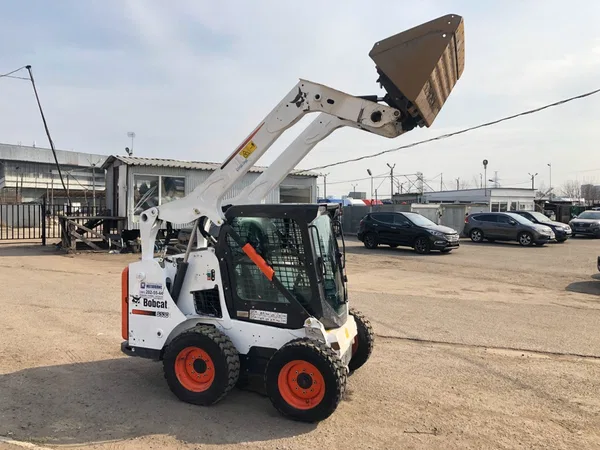 Мини-погрузчик Bobcat S530