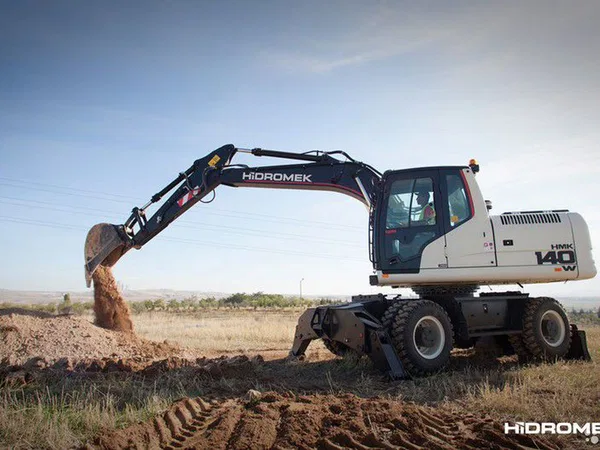 Колесный экскаватор Hidromek 140W