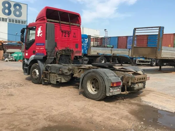 Седельный тягач Iveco Stralis
