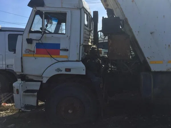 Самосвал КамАЗ 6520