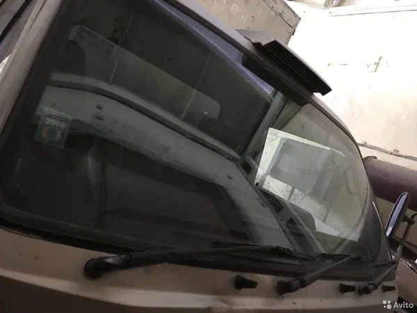 Промтоварный фургон Toyota Dyna