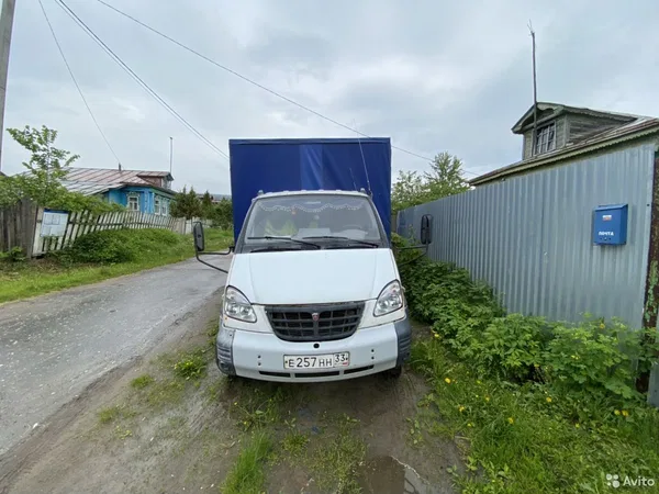 Тентованный автомобиль ГАЗ Валдай