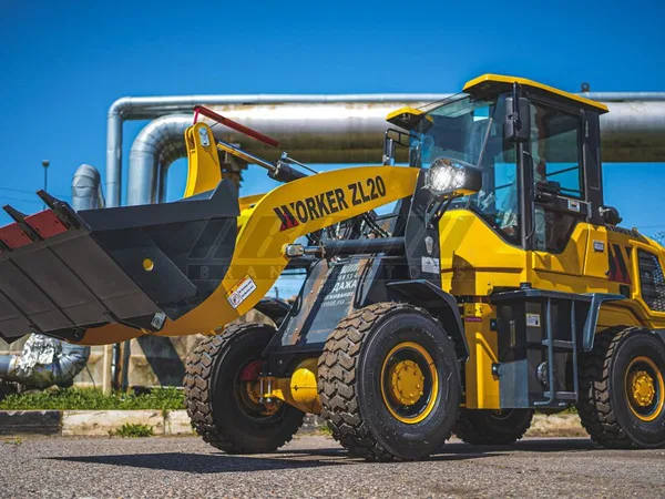 Фронтальный погрузчик Worker ZL20