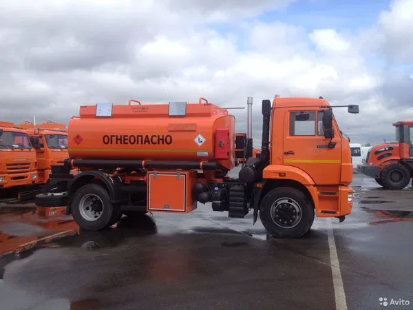Бензовоз КамАЗ 4325 АТЗ-8,5 м3