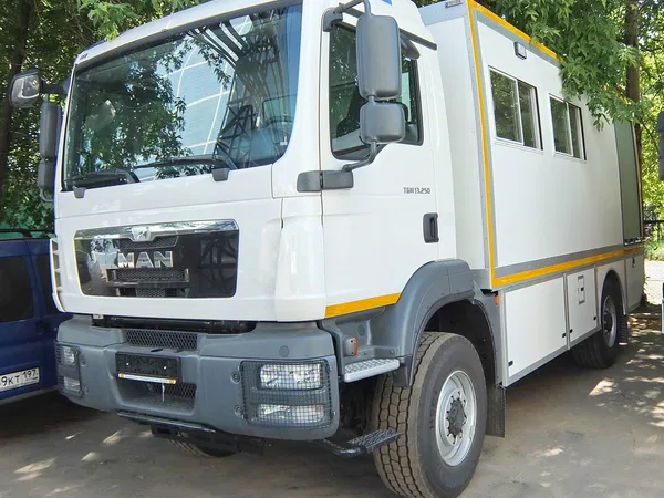 Вахтовый автобус MAN TGM 13.250