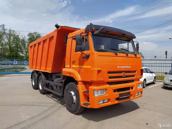 Самосвал КамАЗ 6520