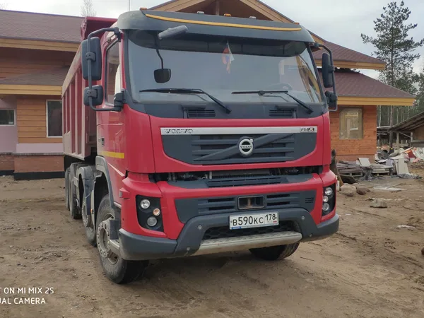 Самосвал Volvo FMX 400