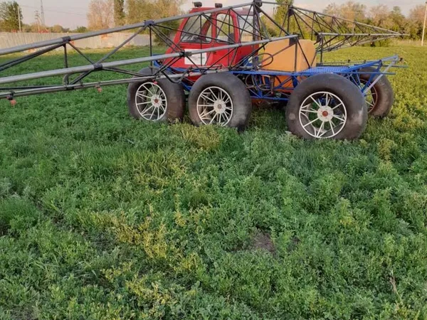 Самоходный опрыскиватель Пегас-Агро Туман-1