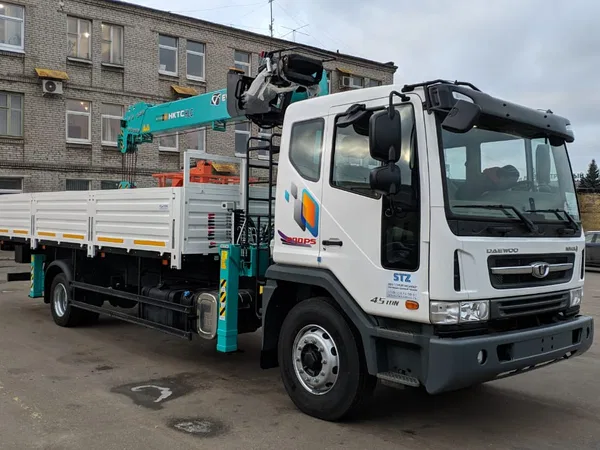 Бортовой грузовик с КМУ TATA DAEWOO NOVUS с КМУ HKTC 7016L