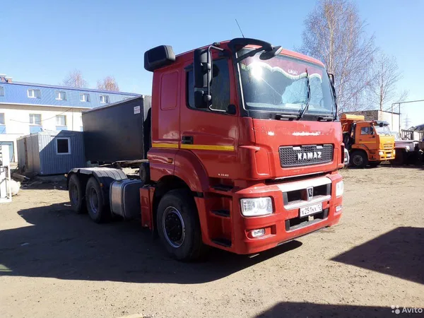 Седельный тягач Камаз 65806-Т5