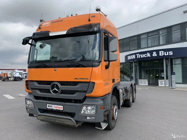 Седельный тягач Mercedes-Benz 3346S