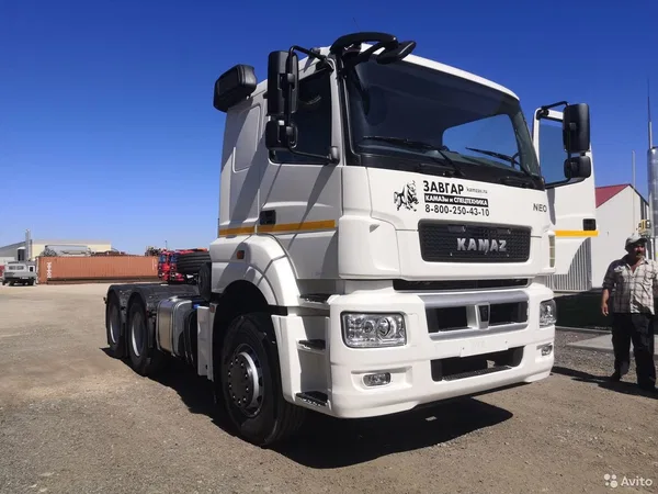Седельный тягач Камаз 65206