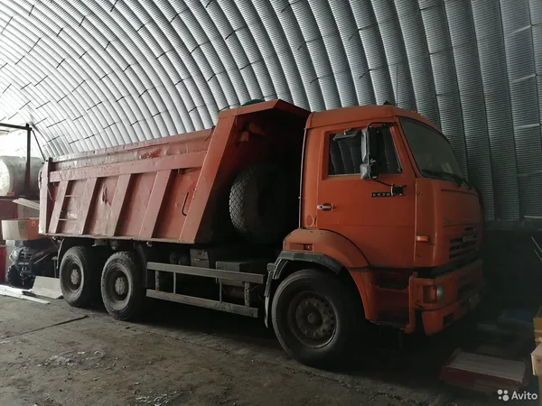 Самосвал КамАЗ 6520
