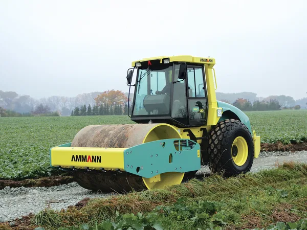 Грунтовый каток Ammann ASC 130D