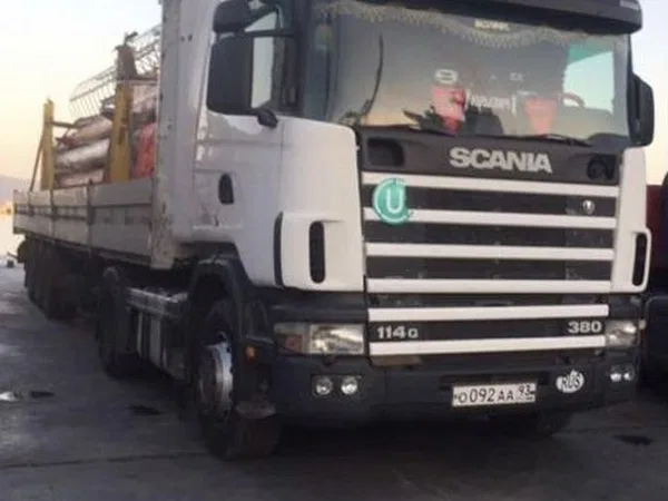 Седельный тягач Scania R114