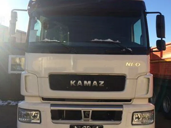 Седельный тягач Камаз 5490 NEO 2