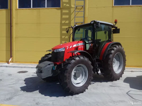 Трактор Massey Ferguson 6713