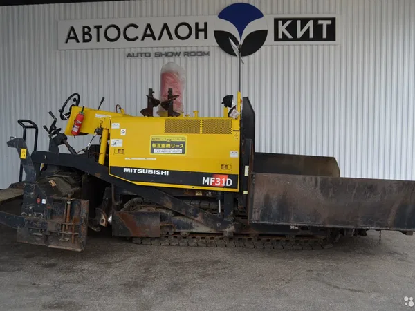 Асфальтоукладчик Mitsubishi MF31D