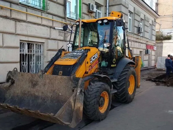 Экскаватор-погрузчик JCB 3CX