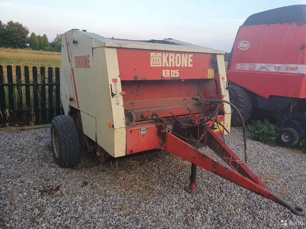 Пресс-подборщик Krone KR125
