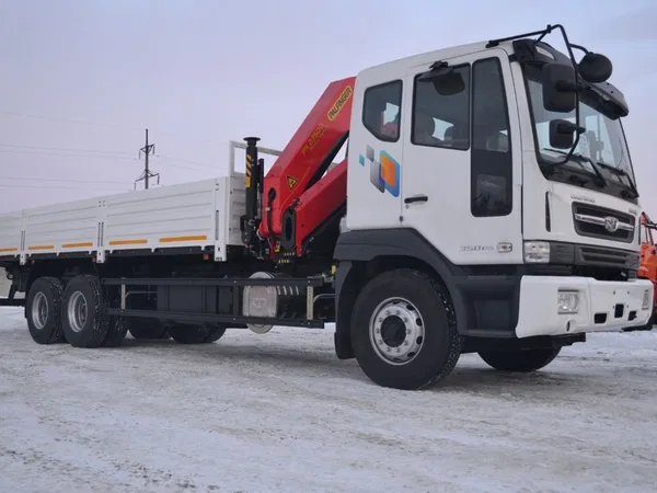 Бортовой грузовик с КМУ Daewoo CL8CF с КМУ Palfinger PK23500A