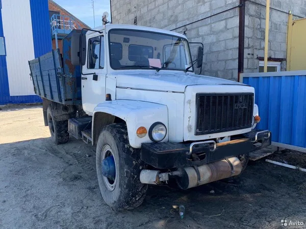 Бортовой грузовик ГАЗ 3308