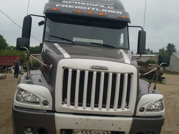Седельный тягач Freightliner Century