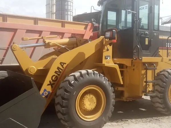 Фронтальный погрузчик XGMA XG935H