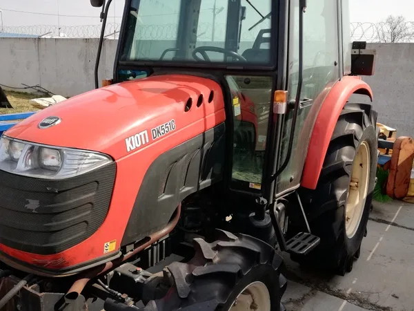 Трактор Kioti DK 551C
