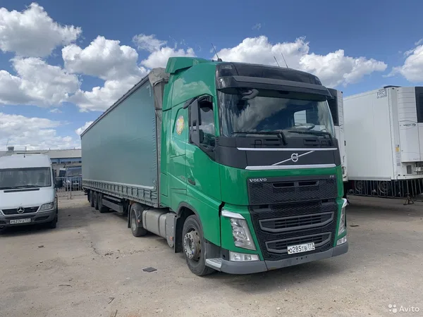 Седельный тягач Volvo FH13