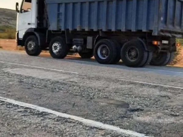 Самосвал Volvo