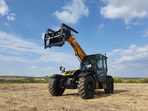 Телескопический погрузчик Haulotte HTL3510