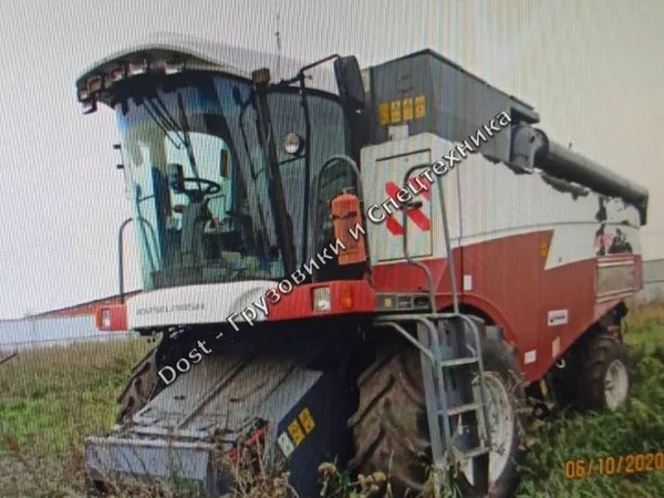 Зерноуборочный комбайн Ростсельмаш ACROS 530