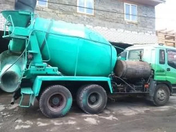 Автобетоносмеситель Isuzu Giga