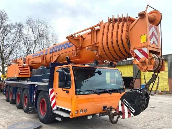 Автокран Liebherr LTM 1200