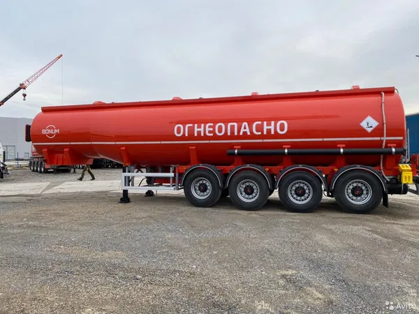 Полуприцеп бензовоз Bonum 32 м3 4 оси