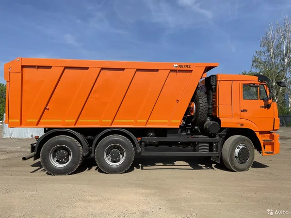 Самосвал КамАЗ 6520