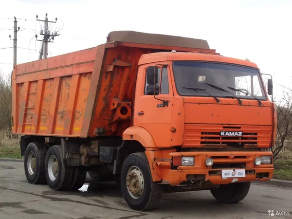 Самосвал КамАЗ 6520