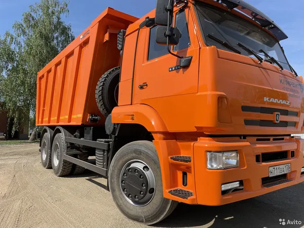 Самосвал КамАЗ 6520