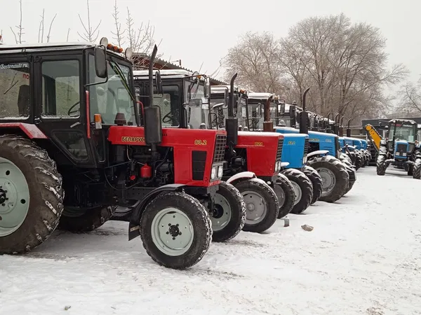 Трактор МТЗ Беларус 80.2