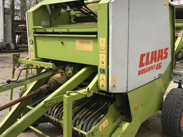 Пресс-подборщик Claas Rollant 46