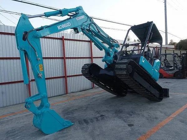 Мини-экскаватор Kobelco SK45SR-6