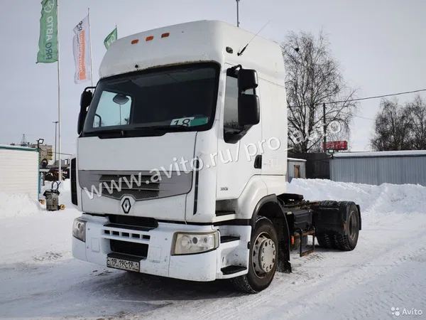 Седельный тягач Renault