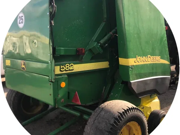 Пресс-подборщик John Deere 582