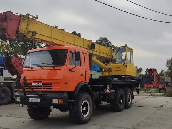 Автокран Ивановец 25 тонн на шасси КамАЗ 43118