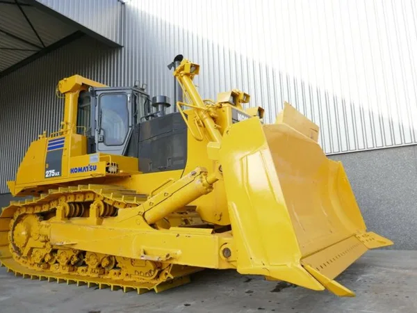 Гусеничный бульдозер Komatsu D275AX